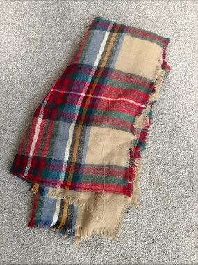 Cozy Plaid Fringe Blanket Scarf - Red, Green & Tan